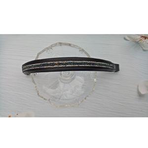 Tocado de caballo de cuero suave de lujo ligero y transpirable diseño personalizado perfecto para espectáculos ecuestres y eventos de competición - Product Image 1