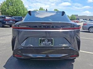 2025 abordable lLex-uss RZ 450e RZ 450e Premium AWD avec roues de 18' - Product Image 2