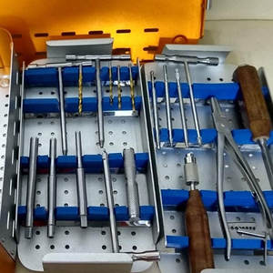 กล่องใส่เครื่องมือผ่าตัดสแตนเลสเกรดผ่าตัด สามารถนึ่งฆ่าเชื้อได้ สำหรับจัดเก็บชิ้นส่วนขนาดใหญ่ ชุดอุปกรณ์ผ่าตัด - Product Image 3