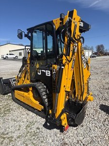 Excellent modèle 2023 d'occasion JCB 1CXT, Chargeuse-pelleteuse sur chenilles compacte, Chargeuse sur chenilles, Excavatrice, avec godet frontal, pour la construction et l'agriculture - Product Image 2