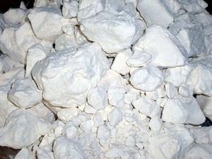 Meilleures ventes de morceaux de carbonate de calcium Haute blancheur et pureté Fournisseur égyptien Carbonate de calcium - Product Image 3