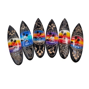 手工制作的加州冲浪板冰箱磁铁12厘米彩绘雕刻热带海滩和海洋纪念品磁铁 - Product Image 3