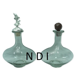 Botella de perfume de vidrio de diseño hecho a mano más vendida Botella de perfume de vidrio de embalaje de perfume de diseño único - Product Image 2