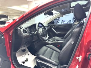 สภาพดีเยี่ยม สำหรับรถยนต์มาสด้า 2017 Mazda6 Atenza 2.0 Skyactiv Luxury Edition เกียร์อัตโนมัติ พร้อมส่ง - Product Image 4