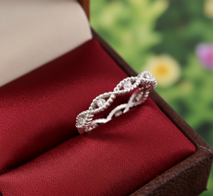 Anillo de Plata de Ley 925 para Mujer, Anillo Clásico de Banda con Nudo Trenzado, Anillo de Eternidad - Product Image 5