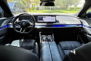 2023 i7 xDrive60 Doble Motor AWD, Equipamiento de Alta Gama, Interior Individual, Sin Modificaciones - Product Image 4