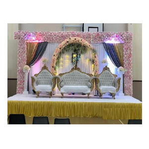 ชุดโซฟาสีทองสุดหรูสำหรับงานแต่งงานชุดโซฟาไม้สำหรับงานแต่งงานเวทีพิธีแต่งงานสไตล์มหาราชา - Product Image 1