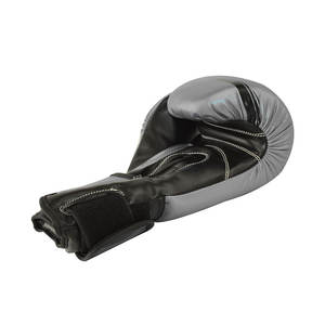 Guantes de Boxeo Ajustables Khirad Sports para Hombre, Diseño de Dedos Completos con Absorción de Humedad para Entrenamiento de MMA, Hechos a Medida - Product Image 4