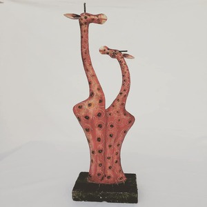 Modèle de girafe en fer à deux têtes fait à la main, ornements pour la décoration intérieure/extérieure et de table, sculpture en fer - Product Image 1