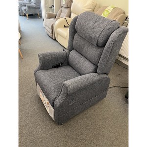 Sillón Reclinable Cosi Iconic de Cuatro Motores, con Marco de Madera Extensible, Respaldo Independiente, Controles de Reposapiés, 3 Tamaños, 4 Colores, Juego de 3 - Product Image 4