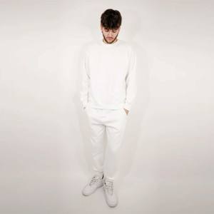 Chándal de lana con cuello redondo para hombre, suave y cómodo, ideal para actividades al aire libre y trajes de invierno - Product Image 3