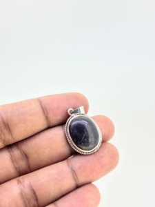 Haute qualité Vintage fête classique bijoux fins dinosaure os pierre forme ovale lunette réglage solide 925 pendentif en argent Sterling - Product Image 2