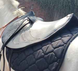 Sillín de carrera ligero de cuero genuino 100% para carreras de caballos productos de Carreras de Caballos ingleses de la India - Product Image 4