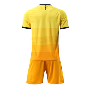 Diseñe su propio equipo Use uniformes de fútbol Nueva llegada Temporada Uniforme de fútbol de secado rápido - Product Image 2