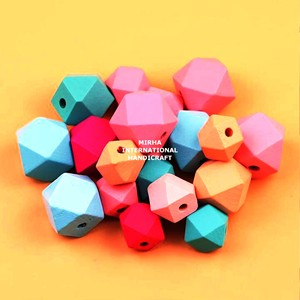 16 20mm Macaron Couleur Octogonal Carré Bois Perles de Bois Colorées Personnalisées en Forme et Taille Livraison Rapide depuis l'Inde - Product Image 1