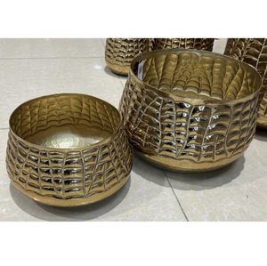 กระถางต้นไม้โลหะสำหรับปลูกต้นไม้และดอกไม้สำหรับห้องนั่งเล่นใช้ตกแต่งบ้านดีไซน์ทำด้วยมือ - Product Image 4