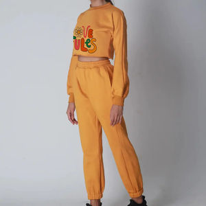 WLKY INTERNATIONAL Sweat à capuche court pour femme, design unique, respirant, imprimé yoga uni, streetwear, nouvelle arrivée - Product Image 3