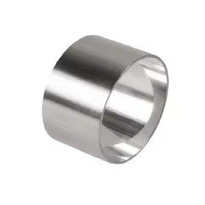 Rond de serviette en argent de forme ronde et support avec un design simple pour le dessus de table de restaurant d'hôtel de mariage Rond de serviette en métal décoratif - Product Image 1