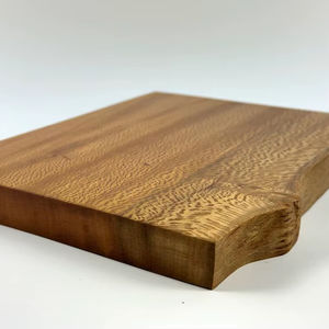 Planche à découper et plateau de service en plastique recyclé - Product Image 1