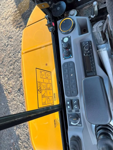 เครื่องขุด35z-1ขนาดเล็ก JCB สภาพใหม่ - Product Image 4