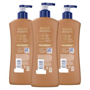 Loción Corporal Vaseline Intensive Care Cocoa Radiant, 3 Unidades, para Piel Seca, Hecha con Lípidos Ultra Hidratantes + Manteca de Cacao Pura, 20.3 Onzas - Product Image 2