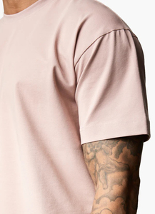 ชุดเซ็ตสองชิ้นลำลองสำหรับผู้ชายฤดูร้อน ชุดเสื้อและกางเกงขาสั้นแบบหลวมๆ สไตล์เรียบง่าย ผลิตในปากีสถาน - Product Image 5