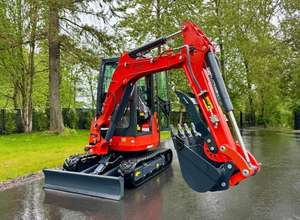 LIVRAISON GRATUITE CFG KU45 EXCAVATRICE DIESEL 30 CV LAME AVANT 60 POUCES BAC À DÉGRAVURE 16 POUCES CABINE COMPLÈTE CLIMATISATION/CHAUFFAGE EPA CE PLUMBERIE AUXILIARE - Product Image 4