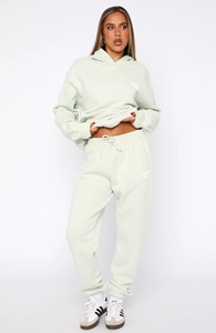 Ensemble de survêtement long brodé uni pour femme, 2 pièces, hiver - Product Image 2