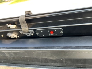 ISUZU d-max 2019 + phụ kiện taxi đơn hướng dẫn sử dụng nắp điện có thể thu vào UTE chống áp lực cán màn trập CuộN N khóa với chìa khóa - Product Image 5