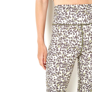 Leggings de yoga hechos a medida para mujer Estilo único Recién llegado Pantalones de cintura elástica Varios estilos disponibles - Product Image 5