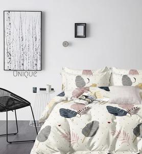 Découvrez le luxe chaque nuit : Ensemble de literie en microfibre ultra-douce taille twin avec motifs floraux, style moderne, finition organique - Product Image 2