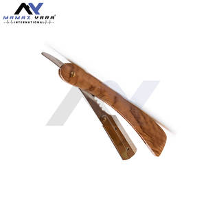 Navaja de Afeitar Profesional de Acero Inoxidable, Grado Barbero, Afeitado Clásico Manual en Húmedo, Mango para Uso en Casa o Salón - Product Image 4