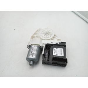 Moteur électrique de lève-vitre avant gauche VOLKSWAGEN Caddy 4ème série (10>) 5K0959793 - Product Image 1