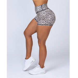 2025 couleur unie bon fournisseur avec propre Logo plus haute qualité OEM Service coupe ample taille haute décontracté course Yoga Shorts - Product Image 3