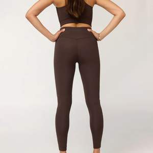 Conjunto Deportivo Personalizable de Alta Calidad para Mujer, 100% Poliéster, Tejido Transpirable y de Secado Rápido, Servicio OEM - Product Image 2