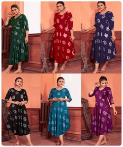 Vêtements de mariage et de fête Kurti Prix le plus bas du marché Surta Gujarat Vêtement ethnique ApparelGarment - Product Image 2