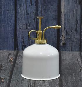 Arrosoir décoratif pour plantes d'intérieur en acier inoxydable blanc, design moderne, fabriqué à la main en Inde, Axiom Home Accents - Product Image 4