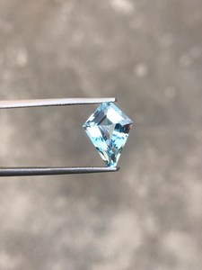 100% Topaze bleu ciel naturel Topaze bleu ciel 12 MM forme de cerf-volant pierre précieuse topaze bleu ciel pour bijoux 3.10 carats pierre de naissance décembre. - Product Image 5