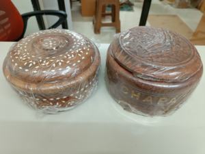 Cajas de madera pulidas y letreros de pared artesanales decorativas elegantes hechas a mano - Product Image 3