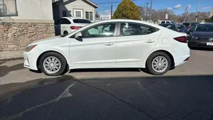 2019 Hyunda ELANTRA - Product Image 5