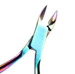 Vente en gros de pinces à ongles et à cuticules de haute qualité, multicolores, avec lames courbées et aiguisées pour la manucure et la pédicure - Product Image 3