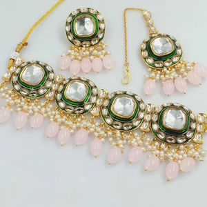 Nuevo diseño de forma cuadrada elegante chapado en oro tradicional Motipearl gota tachonado gargantilla collar pendiente Mangtika conjunto y conjunto de joyería - Product Image 1