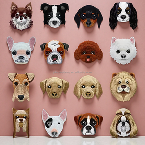 Parche Bordado Termoadhesivo con Cara de Perro de Dibujos Animados para Chaquetas y Gorras - Product Image 1