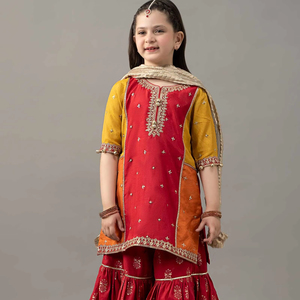 Elegante Conjunto de Lehenga Choli Paquistaní para Niñas con Camisa Larga para Bodas, Celebraciones del Eid y Fiestas - Product Image 1