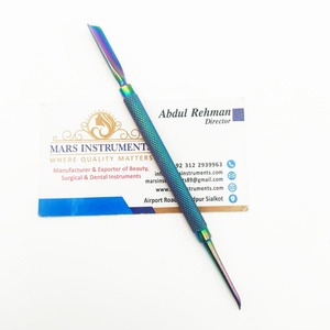 Poussoir à ongles réutilisable à deux extrémités Outil de manucure en acier inoxydable pour enlever les cuticules - Product Image 1