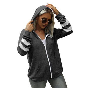 Sweat-shirts à capuche unisexes en gros pour femmes, OEM, en coton doux et mélange de polyester, 300g, motif uni, à capuche, de qualité supérieure pour femmes - Product Image 6