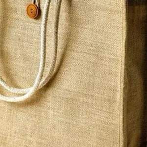 Sacs fourre-tout en jute naturel blanc personnalisés avec logo écologique en gros, fermeture à glissière, poignée en ruban, luxe OEM 38x45x8cm - Product Image 5