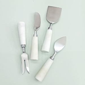 Incroyable trancheuse à fromage en acier inoxydable avec poignée en marbre blanc - Product Image 2