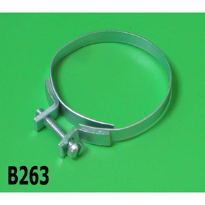 Abrazadera inferior de la manguera de admisión de aire Lambretta LI S3 + TV3 + SX + DL/GP - Product Image 1