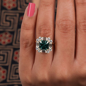 Anillo de compromiso clásico de oro macizo de 14 quilates, anillos finos de diamante de corte Asscher Verde Certificado IGI glamoroso - Product Image 3